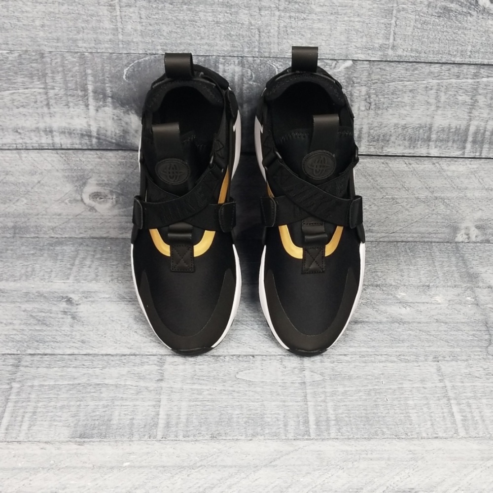 New Nike Huarache City - Picture 7 of 7